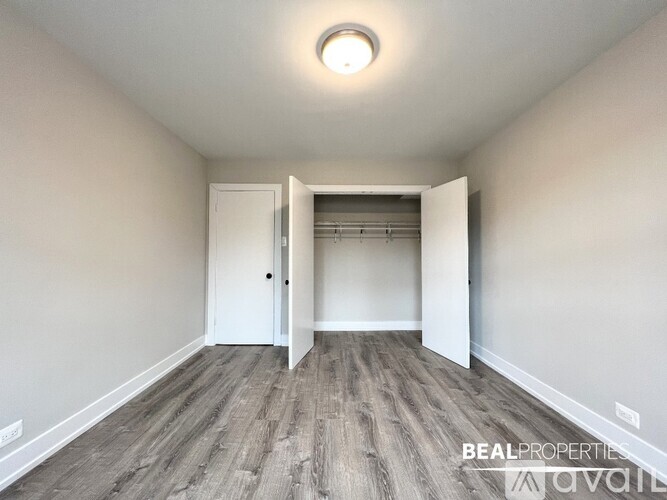 445 W Wellington Ave 1 Apartment for Rent - Photo gallery 5
