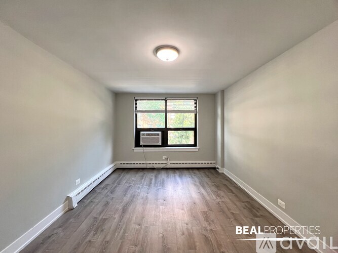 445 W Wellington Ave 1 Apartment for Rent - Photo gallery 2