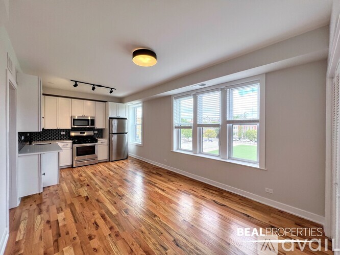 656 W Wrightwood Ave 1 Apartment for Rent - Photo gallery 2