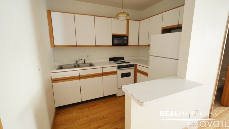 635 W Barry Ave Studio Apartment for Rent - Photo gallery 4