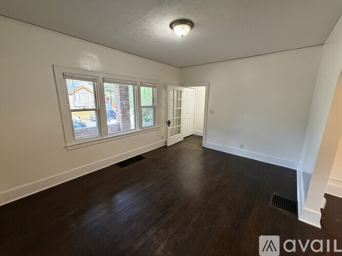 1801 Paris Avenue Southeast 2 Beds Apartment for Rent - Photo gallery 3