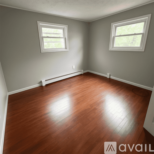 114 Cox Blvd 2 Beds Single Family Home for Rent - Photo gallery 3