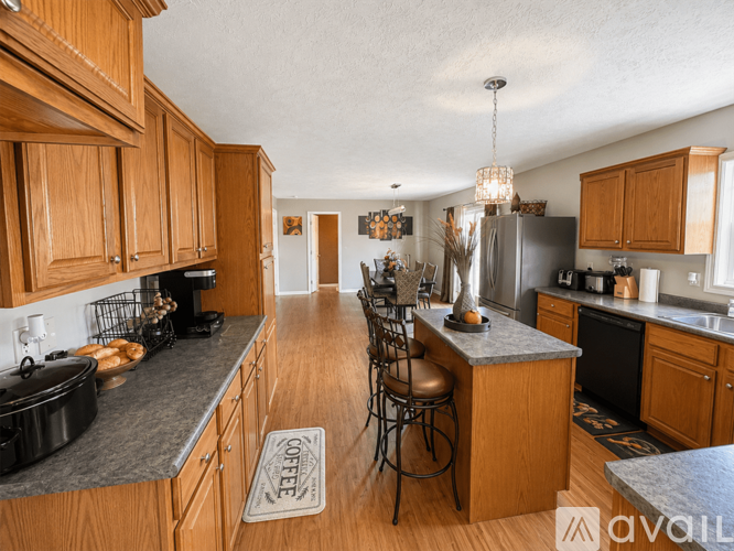 4118 Emerson Rd 4 Beds Single Family Home for Rent - Photo gallery 3
