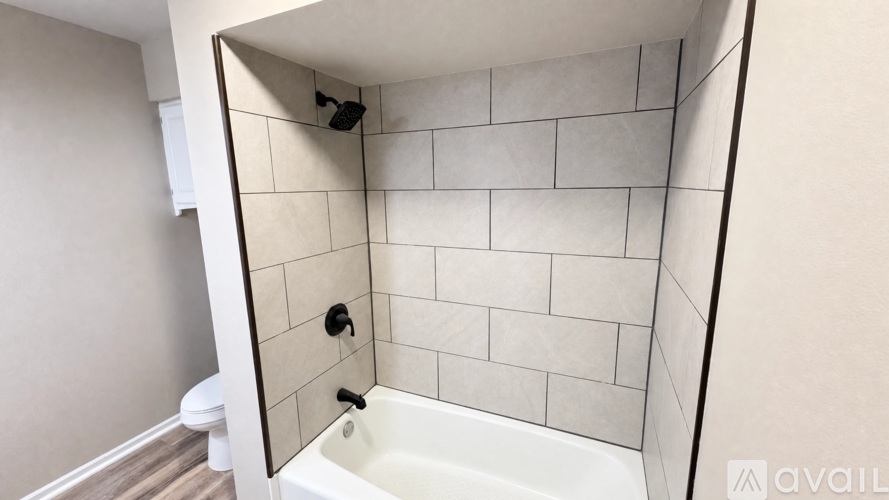 1127 Broadway Ave 4 Beds Apartment for Rent - Photo gallery 4
