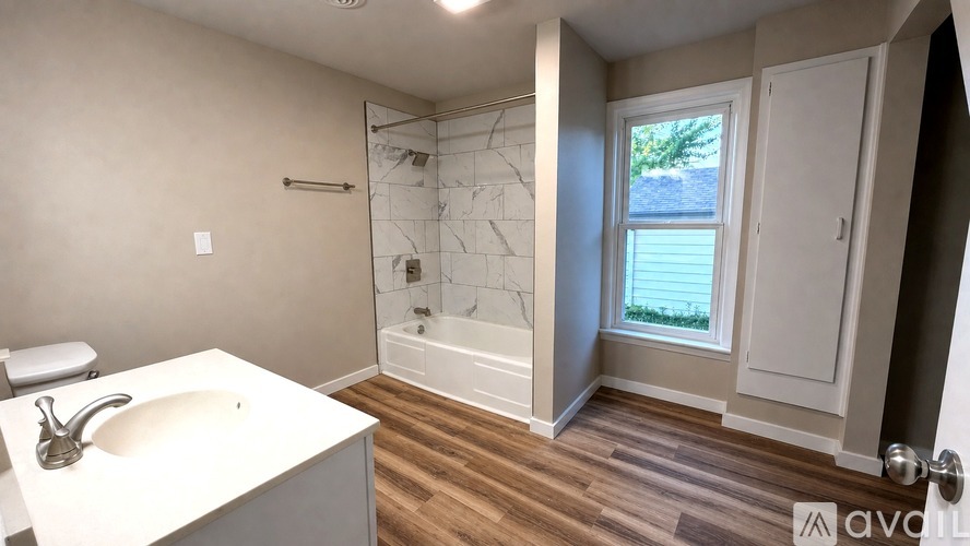119 N Hickory St 3 Beds Single Family Home for Rent - Photo gallery 3