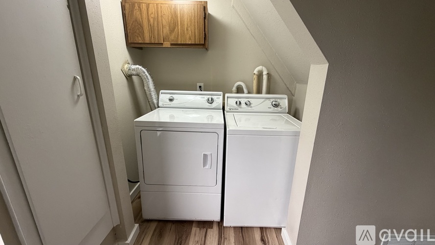 119 N Hickory St 3 Beds Single Family Home for Rent - Photo gallery 5