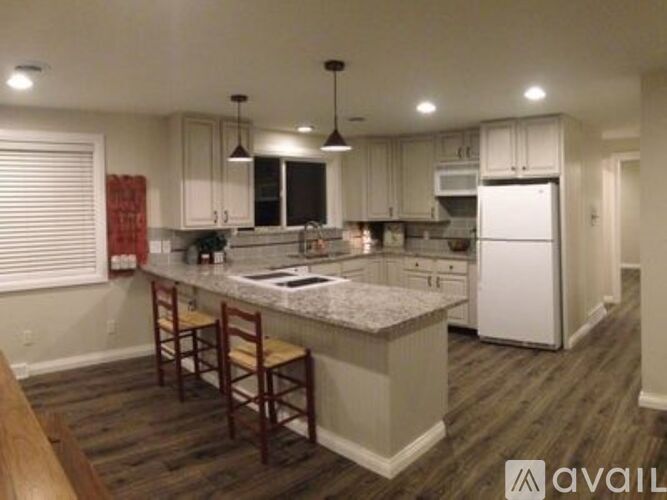 7194 South Albion Street 5 Beds Single Family Home for Rent - Photo gallery 3