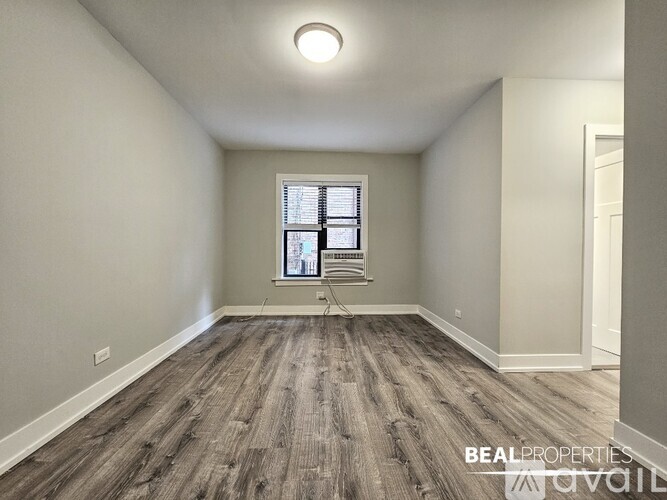 429 W Belden Ave Studio Apartment for Rent - Photo gallery 1