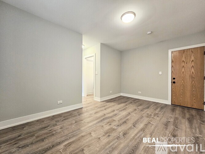429 W Belden Ave Studio Apartment for Rent - Photo gallery 3