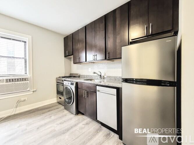 W Belden Ave Studio Apartment for Rent - Photo gallery 3
