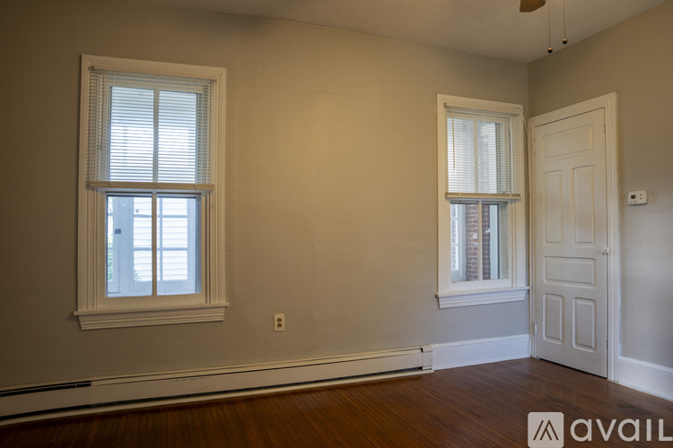 462 N Charlotte St 1 Apartment for Rent - Photo gallery 3