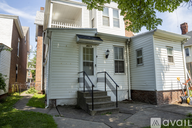 462 N Charlotte St 1 Apartment for Rent - Photo gallery 4
