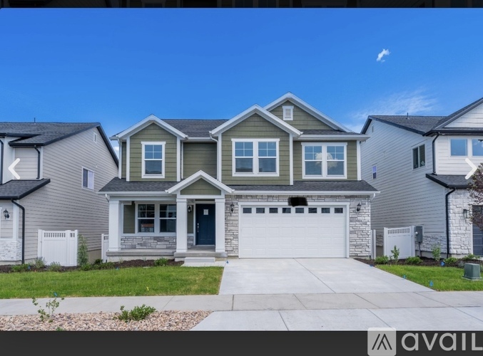 13735 Devers Dr 4 Beds Single Family Home for Rent - Photo gallery 3