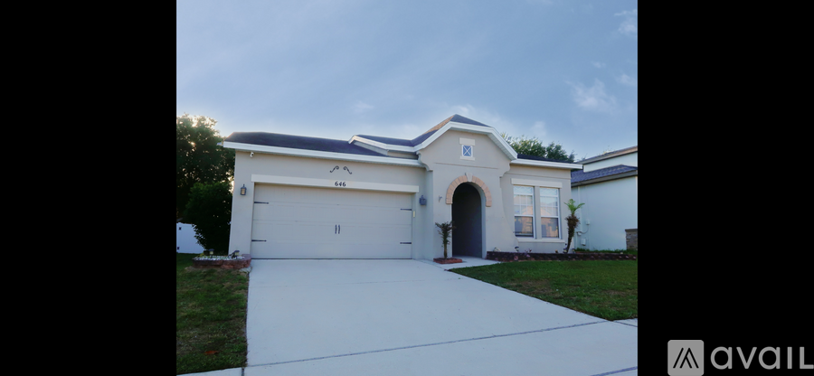 646 Arbor Pointe Avenue 4 Beds Single Family Home for Rent - Photo gallery 3