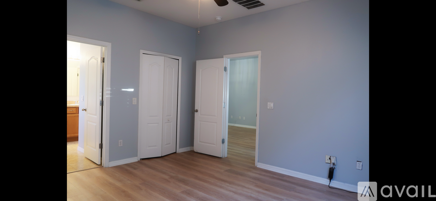 646 Arbor Pointe Avenue 4 Beds Single Family Home for Rent - Photo gallery 5