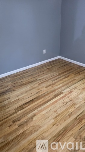 135 Seymour Avenue 3 Beds Single Family Home for Rent - Photo gallery 4