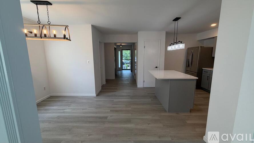 1 Forest Garden Drive 3 Beds Townhouse for Rent - Photo gallery 3