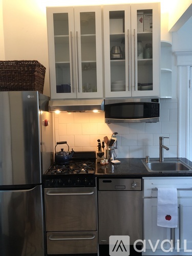 620 Baker St 1 Condo for Rent - Photo gallery 3