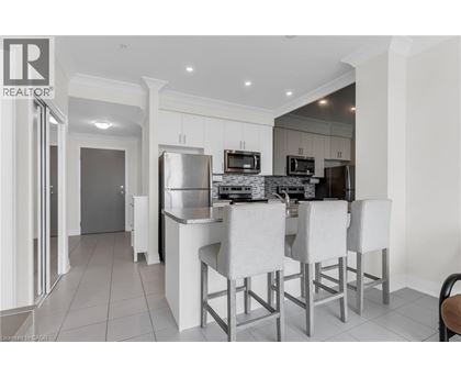 16 CONCORD Place Unit# 907 2 Beds Apartment, Condo, Home for Rent - Photo gallery 2
