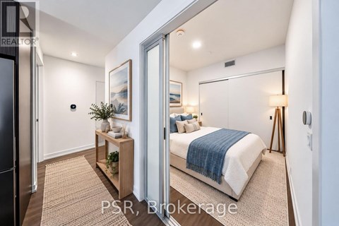 409 - 70 ORDNANCE STREET 3 Beds Apartment for Rent