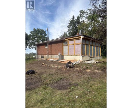 3837 HIGHWAY 2 (PART 2) ROAD 2 Beds House for Rent - Photo gallery 4