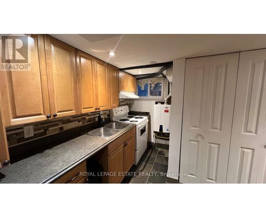 372 VICTORIA PARK AVENUE 1 House for Rent - Photo gallery 4