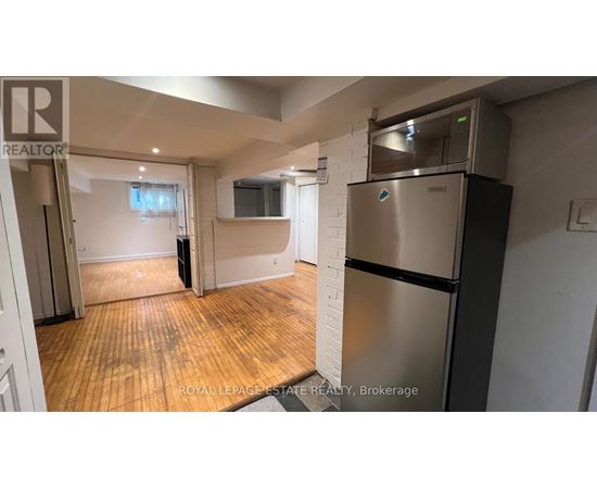 372 VICTORIA PARK AVENUE 1 House for Rent - Photo gallery 5