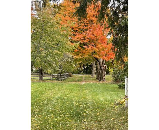 (BARN) - 14264 EIGHTH LINE Studio House for Rent - Photo gallery 4