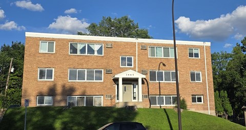 3447 Central Avenue NE 1-2 Beds Apartment for Rent