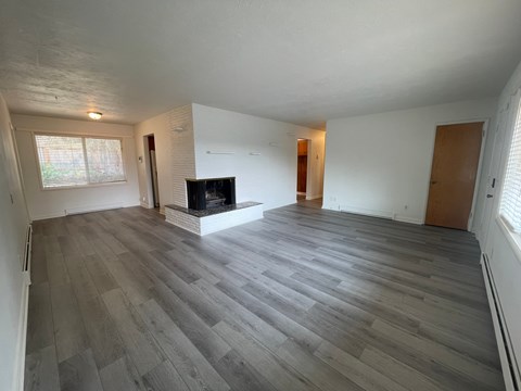 2320 CASCADE WAY 3 Beds Apartment for Rent