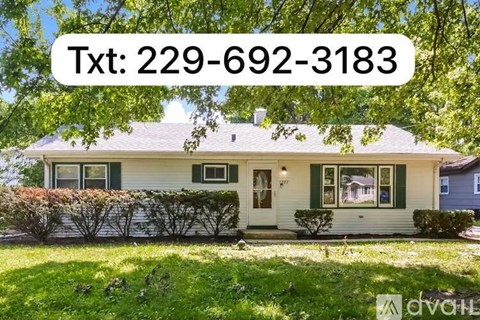 1225 S Lawler Ave 3 Beds Apartment for Rent