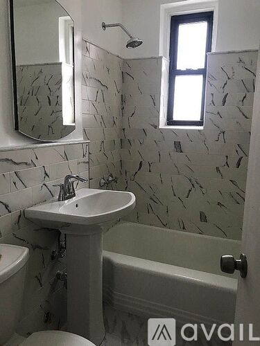 37-30 83rd Street 2 Beds Apartment for Rent - Photo gallery 2