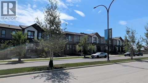 24 Silverton Glen Green SW Studio Apartment for Rent