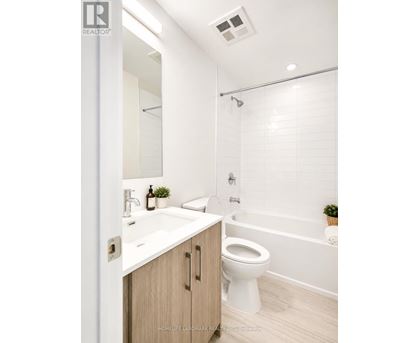 812 - 4010 EGLINTON AVENUE W 2 Beds Apartment, Condo, Home for Rent - Photo gallery 2