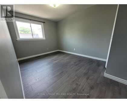 66 - 585 GAINSBOROUGH ROAD 3 Beds Condo, Home, Townhouse for Rent - Photo gallery 3