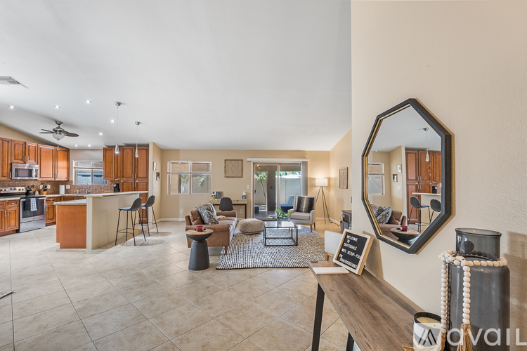 15448 North 63rd Street 4 Beds Single Family Home for Rent - Photo gallery 2