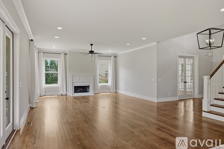 3542 Stagecoach Dr 5 Beds Single Family Home for Rent - Photo gallery 2