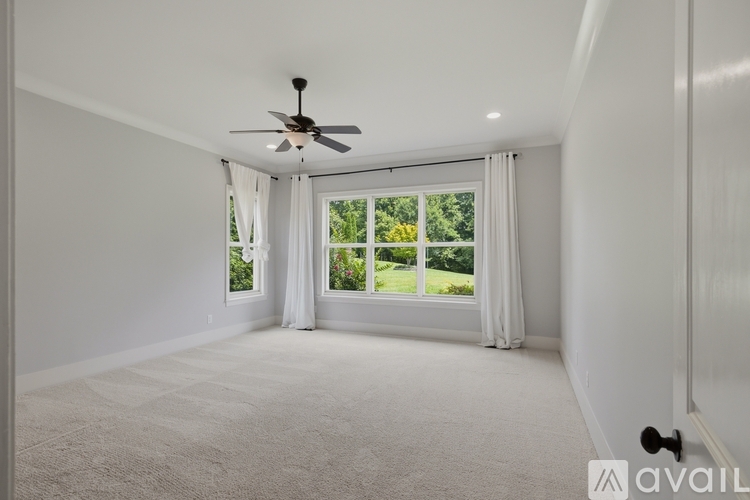 3542 Stagecoach Dr 5 Beds Single Family Home for Rent - Photo gallery 3