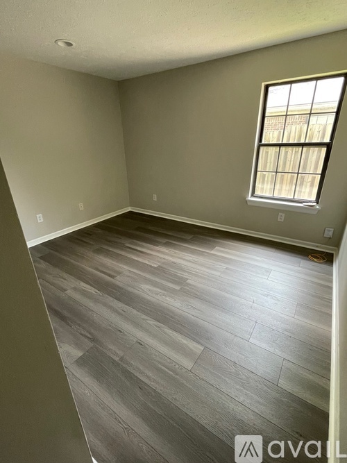 1117 E 105th St 2 Beds Townhouse for Rent - Photo gallery 4
