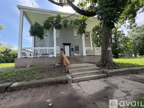 1107 N 4Th St 3 Beds Apartment for Rent