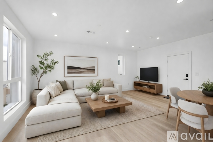 10744 Hortense St 3 Beds Apartment for Rent - Photo gallery 5