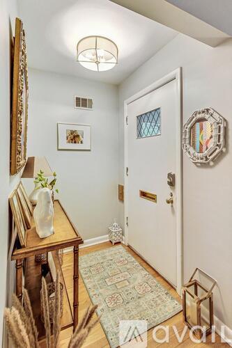 2106 Lake Avenue 4 Beds Single Family Home for Rent - Photo gallery 2