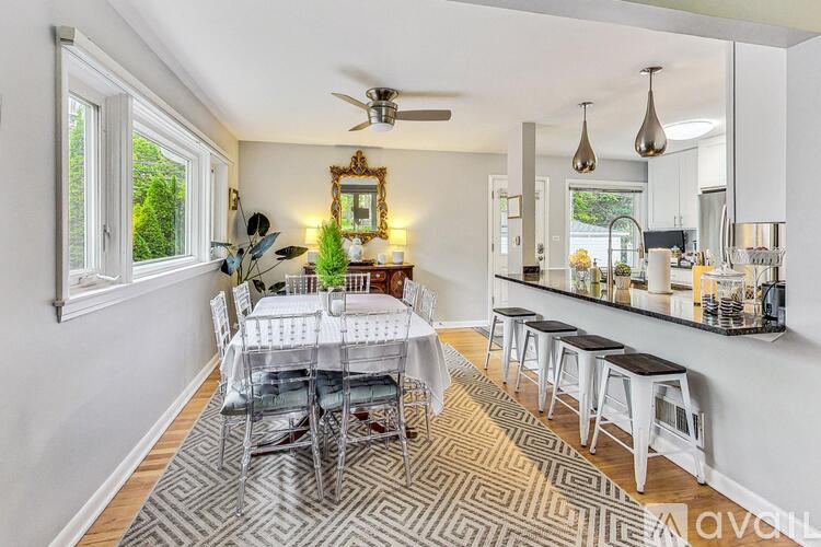 2106 Lake Avenue 4 Beds Single Family Home for Rent - Photo gallery 3