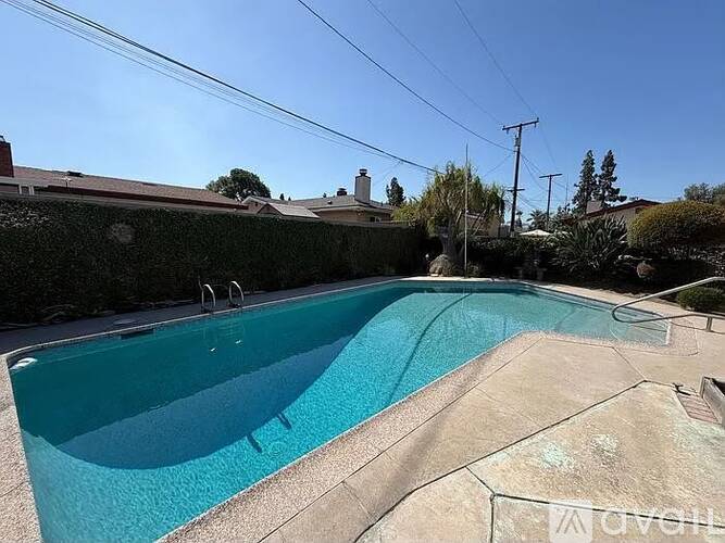 155 N Forestdale Ave 4 Beds Single Family Home for Rent - Photo gallery 5