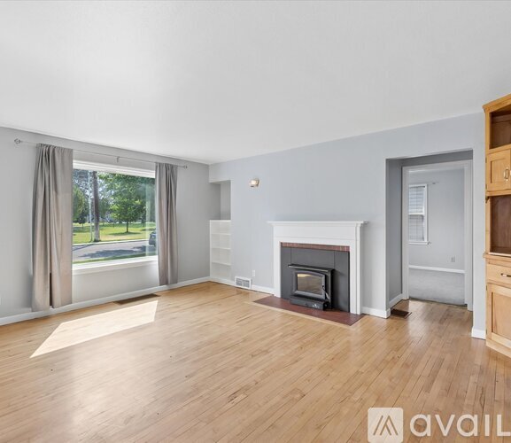 3512 S Division St 3 Beds Single Family Home for Rent - Photo gallery 4