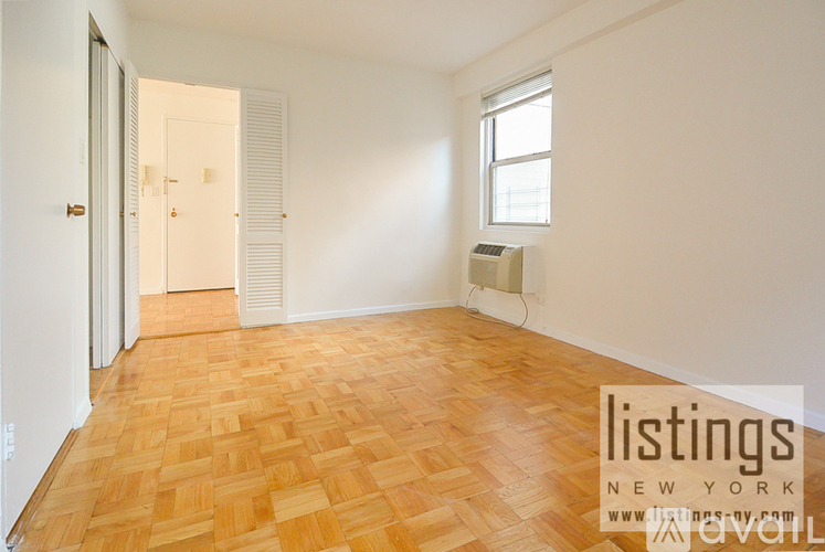 79 West 12th Street 2 Beds Apartment for Rent - Photo gallery 3