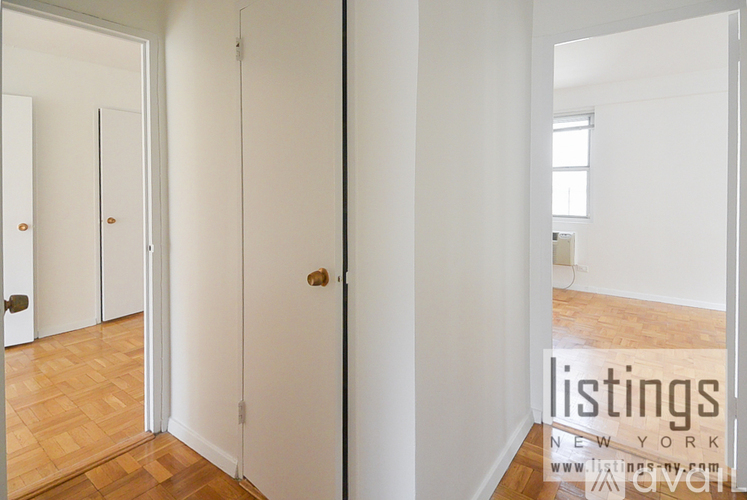 79 West 12th Street 2 Beds Apartment for Rent - Photo gallery 4
