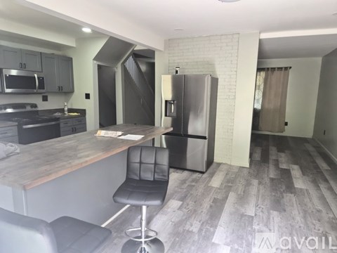 2228 Lutz Street 3 Beds Apartment for Rent