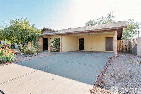 216 N Kachina 3 Beds Apartment for Rent