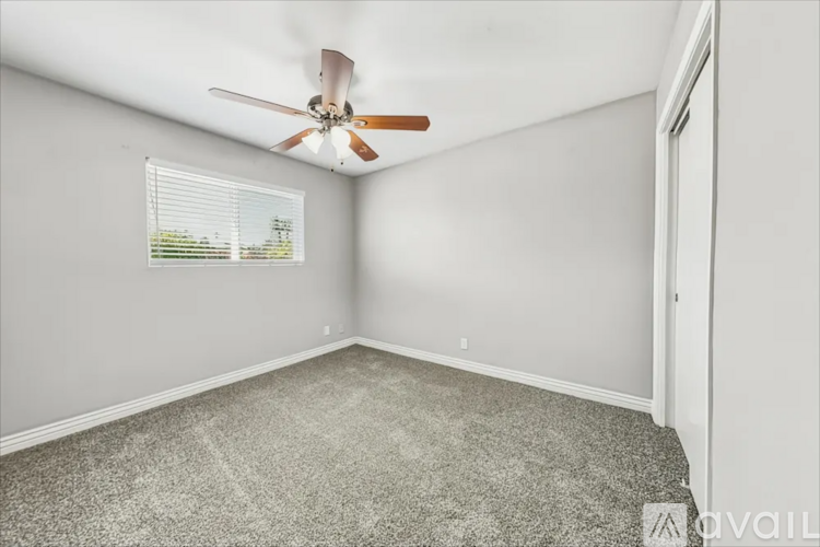 1811 E Palmcroft Dr 4 Beds Single Family Home for Rent - Photo gallery 5